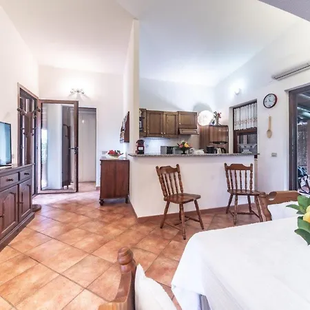 De Janas Villa